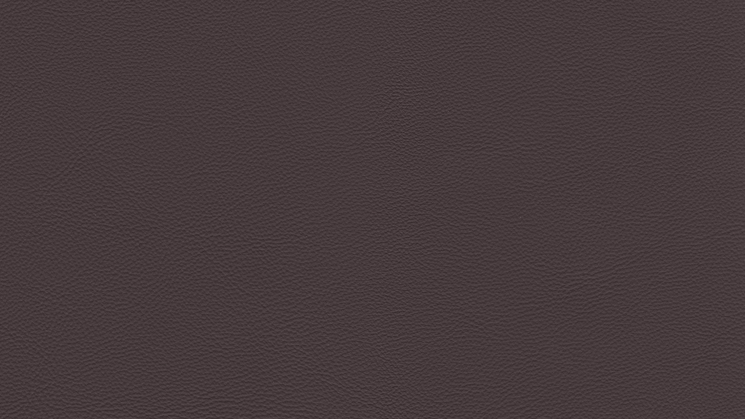 PLUM PREMIUM NAPPA LEATHER, MONOFORM STYLE SEATS